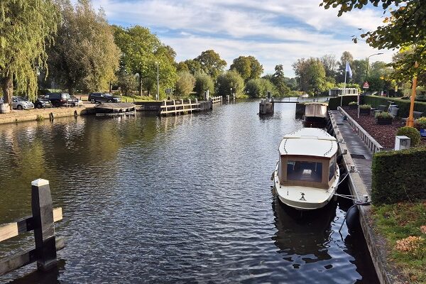 Wandeling over Knopenrondje Nieuwersluis langs de Vecht